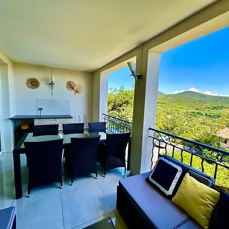 Les Restanques 3 étoiles 4 à 5 Pers 2143 Grimaud