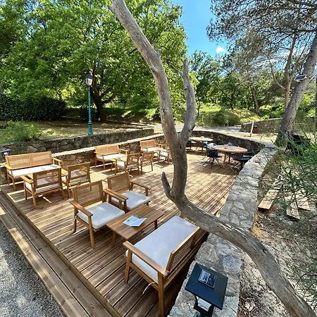 Les Restanques 3 étoiles 4 à 5 Pers 2143 * Grimaud