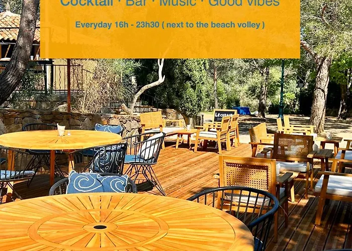 Les Restanques 3 Etoiles 4 A 5 Pers 2143 Grimaud